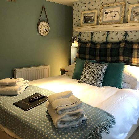 The Golden Pheasant Hotel Burford Exteriér fotografie