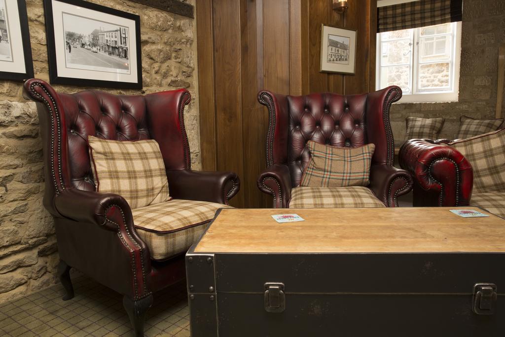 The Golden Pheasant Hotel Burford Exteriér fotografie