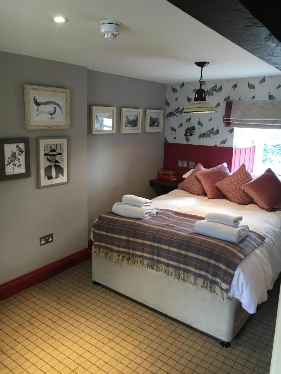 The Golden Pheasant Hotel Burford Exteriér fotografie