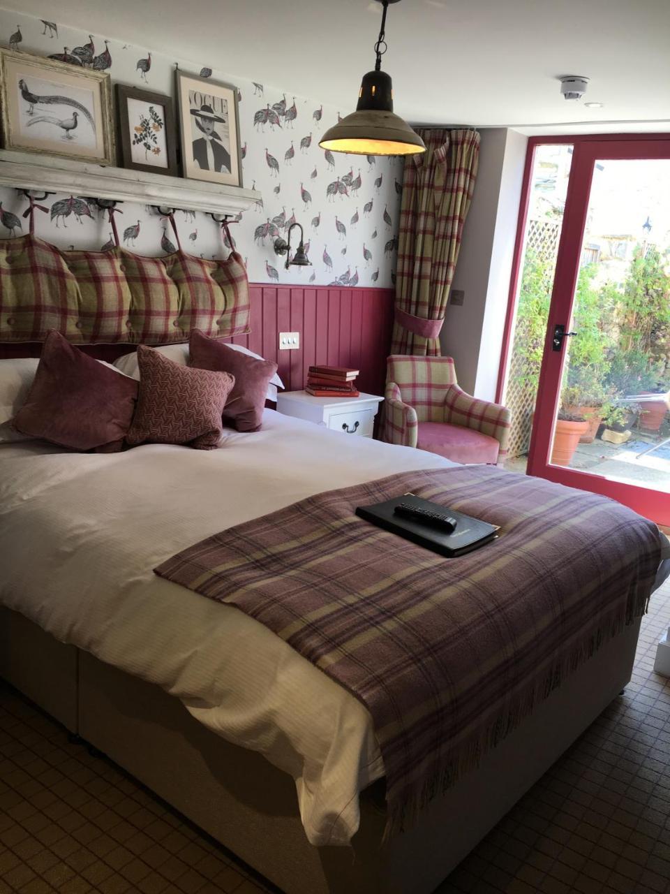 The Golden Pheasant Hotel Burford Exteriér fotografie